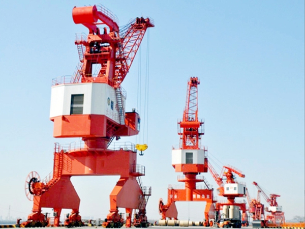 門座式起重機(jī)